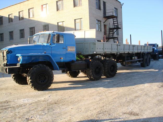 Услуги тягач-Урал-44202 борт /площадка /коники 13.6м.
