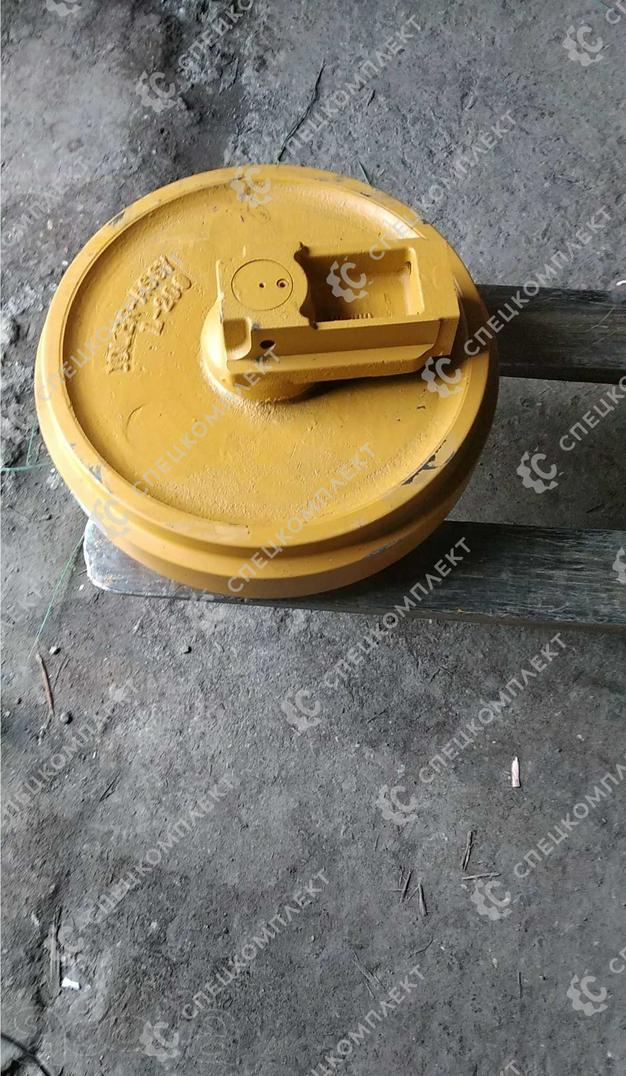 Колесо направляющее Komatsu PC220LC-7