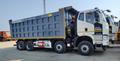 Самосвал FAW J6 8х4 CA3310P66K24T4E51 объём кузова 34 м3 куба грузоподъёмность 23 тонны 22940 кг снаряженная масса 19660 кг 20 тонн полная масса 42600 кг 43 тонны габаритные размеры автомобиля (длина/ширина/высота) 10290х2495х3450 мм двигатель CA6DM2